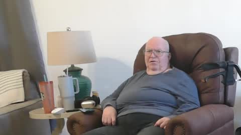 Craig online show from 03-06-25, 06:37