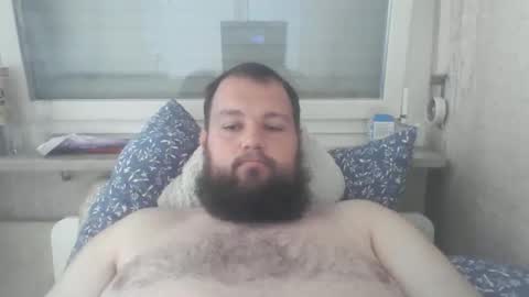 bigdamo95 online show from 10-29-25, 07:43