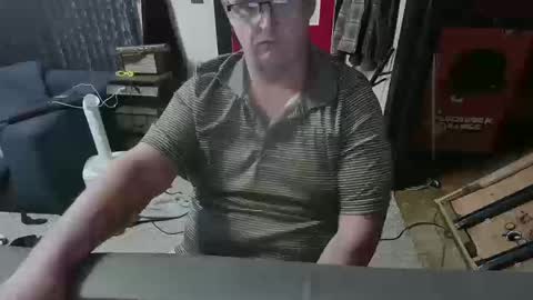 Darryl online show from 10-10-25, 12:04