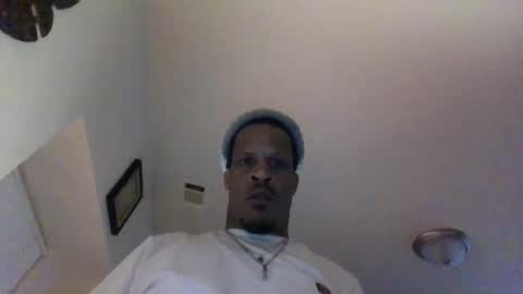 Snapshot of bigdickdaddy3200798456 chatting on 02-12-25, 04:54 bigdickdaddy3200798456 online show from 02-12-25, 04:54