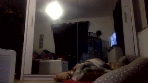 Snapshot of bigdickdangles472924 chatting on 10-27-25, 01:31 bigdickdangles472924 online show from 10-27-25, 01:31