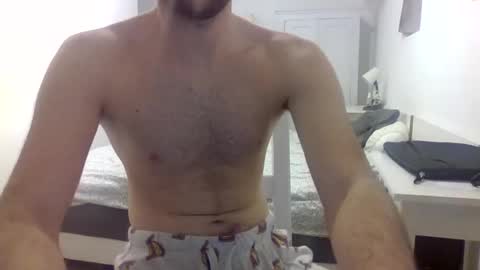 Snapshot of biggbaguette1 chatting on 11-18-25, 09:30 biggbaguette1 online show from 11-18-25, 09:30