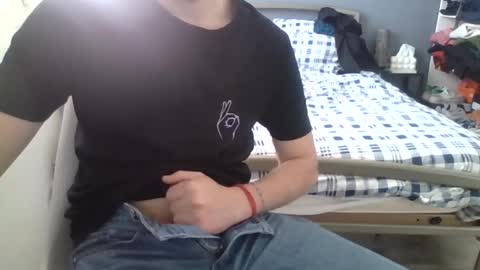 Snapshot of biggbaguette1 chatting on 02-26-26, 03:33 biggbaguette1 online show from 02-26-26, 03:33