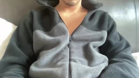 Snapshot of biggbrown12 chatting on 05-13-26, 11:29 bigbrown online show from 05-13-26, 11:29