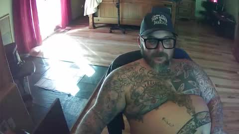 Snapshot of biggdaddy4206913 chatting on 10-24-25, 09:55 biggdaddy4206913 online show from 10-24-25, 09:55