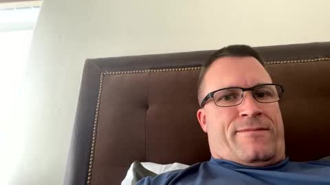 bigger22332233 online show from 01-11-25, 09:25