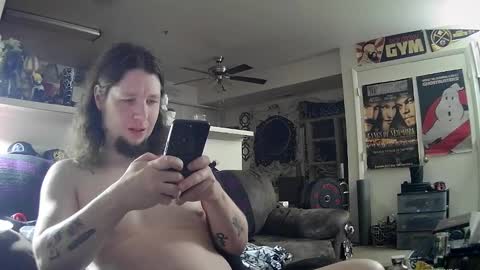 biggerisbetter21 online show from 12-19-24, 02:02