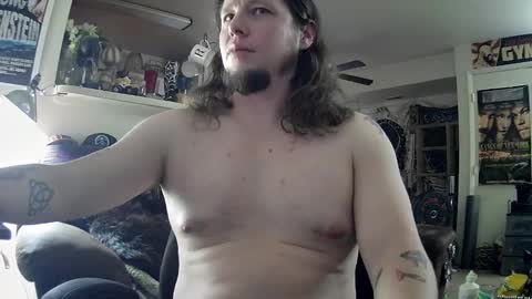 biggerisbetter21 online show from 02-02-25, 02:13