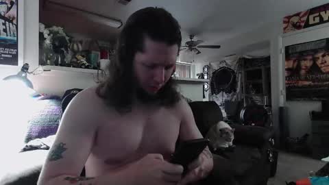 Snapshot of biggerisbetter21 chatting on 11-06-25, 02:18 biggerisbetter21 online show from 11-06-25, 02:18