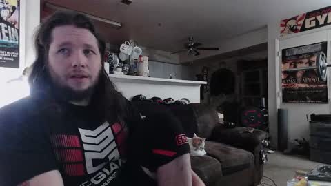 Snapshot of biggerisbetter21 chatting on 12-14-25, 08:52 biggerisbetter21 online show from 12-14-25, 08:52