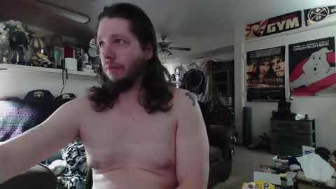 Snapshot of biggerisbetter21 chatting on 12-22-25, 10:29 biggerisbetter21 online show from 12-22-25, 10:29