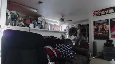 Snapshot of biggerisbetter21 chatting on 01-11-26, 06:35 biggerisbetter21 online show from 01-11-26, 06:35