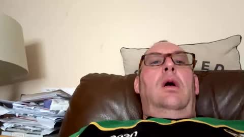 biggloves4bighands online show from 09-20-25, 09:10