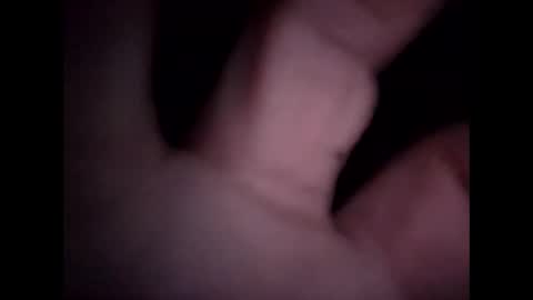 Snapshot of bigguunn chatting on 10-22-25, 12:05 bigguunn online show from 10-22-25, 12:05