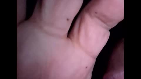 Snapshot of bigguunn chatting on 10-24-25, 11:39 bigguunn online show from 10-24-25, 11:39