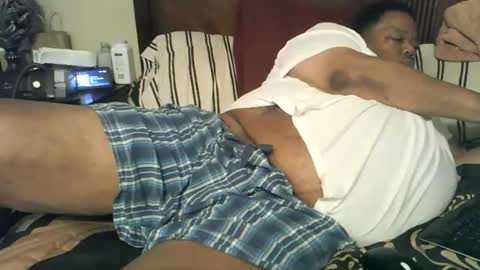 biggyscorpio online show from 11-10-25, 02:32