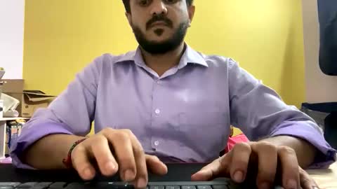 bighandsomesatisfy online show from 02-19-26, 04:25