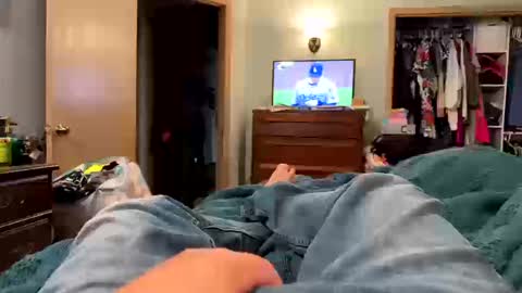 Snapshot of bigheaded447cock chatting on 10-14-25, 01:50 bigheaded447cock online show from 10-14-25, 01:50