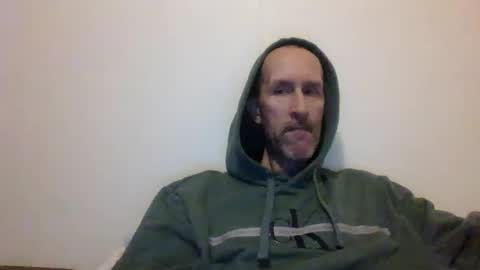 Snapshot of bighugemouthful chatting on 02-18-25, 01:32 Chaz online show from 02-18-25, 01:32