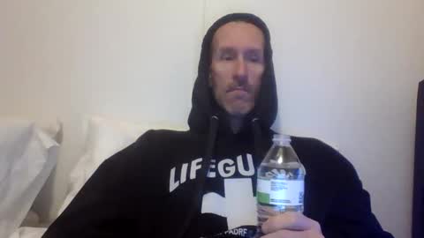 Snapshot of bighugemouthful chatting on 11-12-25, 04:40 Chaz online show from 11-12-25, 04:40