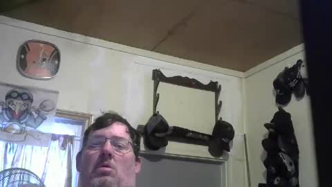 Snapshot of bigjohn41000 chatting on 10-21-25, 09:26 bigjohn41000 online show from 10-21-25, 09:26