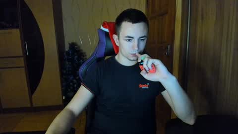 Snapshot of bigmark03 chatting on 12-23-24, 09:08 BigMark03 online show from 12-23-24, 09:08