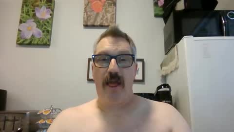 Snapshot of bignhard69_ chatting on 12-02-25, 05:08 Bignhard696 online show from 12-02-25, 05:08