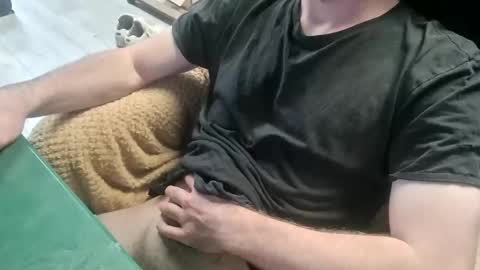 Snapshot of bigpeepdude chatting on 09-14-25, 03:22 bigpeepdude online show from 09-14-25, 03:22