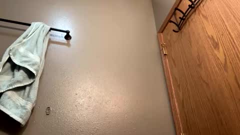 Snapshot of bigskinnyboyshh chatting on 02-03-26, 02:32 bigskinnyboyshh online show from 02-03-26, 02:32