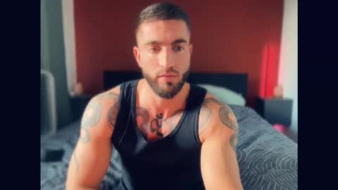 Gogo online show from 10-22-25, 01:33