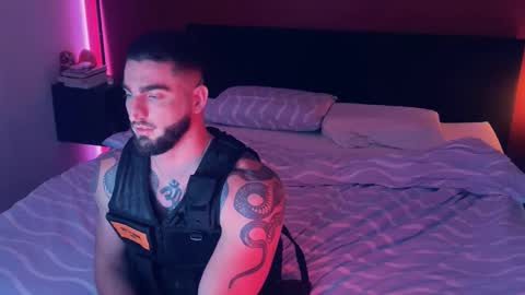 Gogo online show from 11-29-25, 01:58