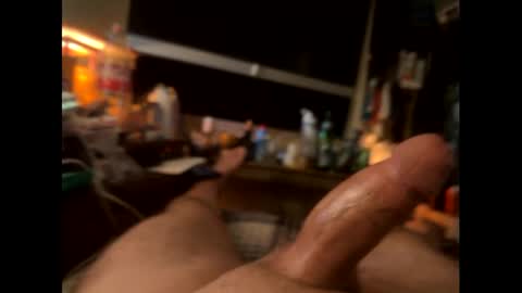 Snapshot of bigswollenhead4u chatting on 10-05-25, 04:16 bigswollenhead4u online show from 10-05-25, 04:16