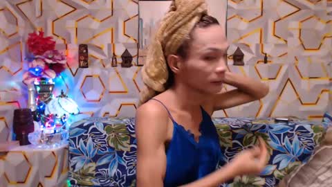 sophia online show from 01-16-25, 12:09