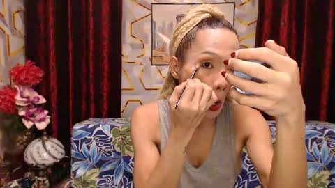 sophia online show from 02-20-25, 07:12