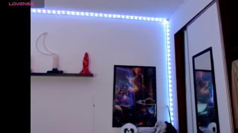 Snapshot of bigtittedtattedlesbian chatting on 02-28-25, 11:23 Nichole lights online show from 02-28-25, 11:23