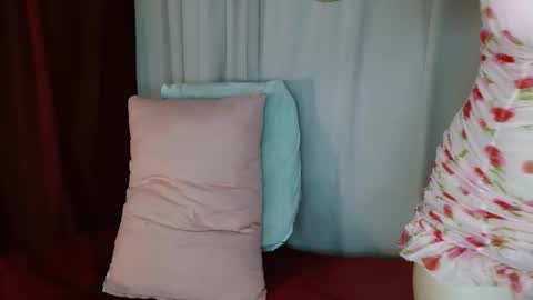 hi  soy   natural girl biki online show from 03-05-26, 01:56