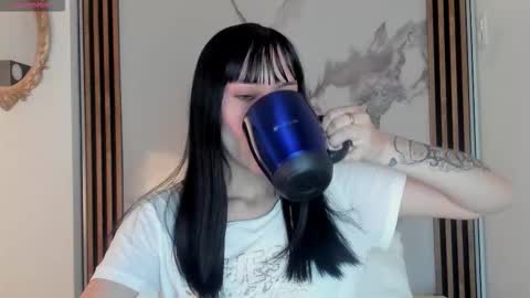 bilie__eilish online show from 02-10-26, 11:47