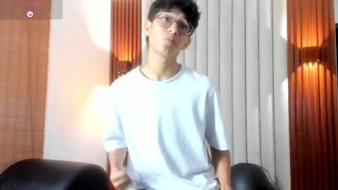 Billie online show from 09-25-25, 03:54