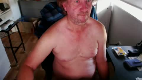 Snapshot of billscock chatting on 01-26-25, 06:28 billscock online show from 01-26-25, 06:28