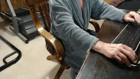 Snapshot of billy471 chatting on 01-03-25, 12:08 billy471 online show from 01-03-25, 12:08