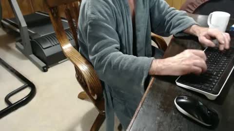 Snapshot of billy471 chatting on 01-15-25, 10:49 billy471 online show from 01-15-25, 10:49