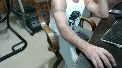 Snapshot of billy471 chatting on 01-22-25, 04:12 billy471 online show from 01-22-25, 04:12