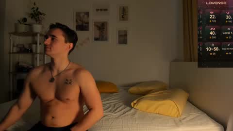 Billy and Lisahelp us to reach 100 likes online show from 02-24-25, 09:00