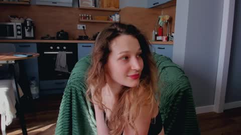 Billy and Lisahelp us to reach 100 likes online show from 03-25-26, 07:25