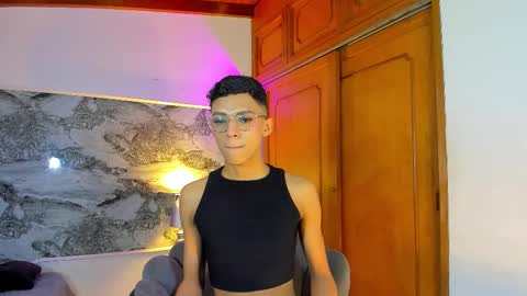 Snapshot of billy_jamees chatting on 02-12-26, 12:11 Sam online show from 02-12-26, 12:11