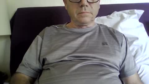 Snapshot of billydubs chatting on 09-24-25, 03:37 billydubs online show from 09-24-25, 03:37