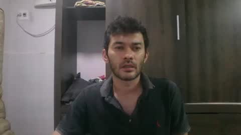 binhodm1 online show from 01-17-25, 04:39