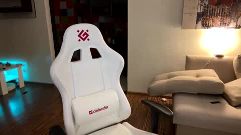 Ann Braslowsky online show from 01-17-25, 05:00