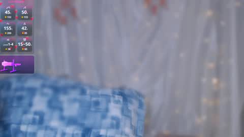 Snapshot of black_dar_ chatting on 12-16-24, 09:35 Sara online show from 12-16-24, 09:35