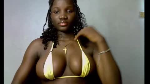 Esthy online show from 10-18-25, 08:48